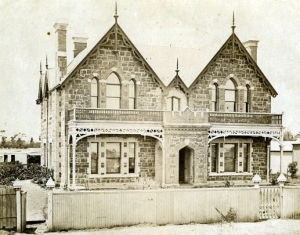 Hofwyl School (extant)  168-172 Barkly Street